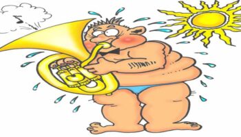 Band-hydration---fat-bass-player-in-speedo-swimming-trunks